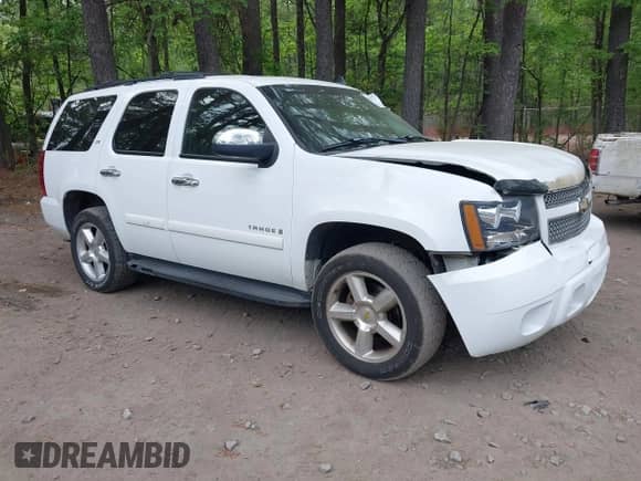 2008 Chevrolet Tahoe 1LT with VIN 1GNFK13038J109815, listed as a IAAI auction lot 42098545 with 202,411 mi miles and . Bid and sale history available at DreamBid. Image 1.