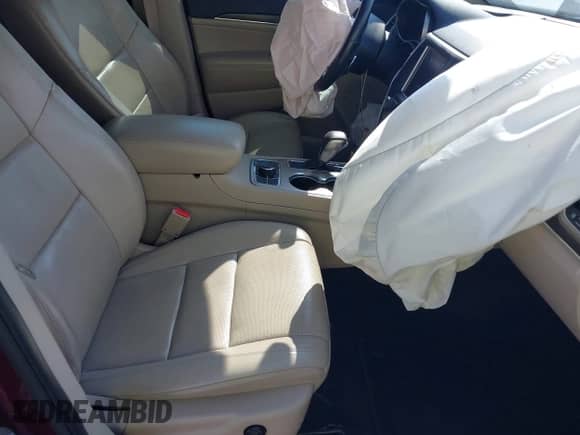 2016 Jeep Grand Cherokee Limited с VIN 1C4RJFBG8GC360109, выставлен на аукционе IAAI как лот 43259712 с пробегом 119 537 миль миль и . История ставок и продаж доступна на DreamBid. Изображение 5.