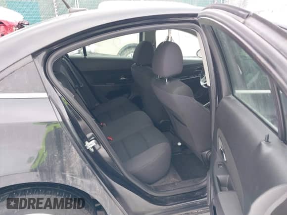 2014 Chevrolet Cruze 1LT with VIN 1G1PD5SB0E7217960, listed as a IAAI auction lot 41251114 with 90,293 mi miles and . Bid and sale history available at DreamBid. Image 8.