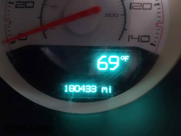 2013 Dodge Challenger SXT Plus с VIN 2C3CDYAG1DH517969, выставлен на аукционе IAAI как лот 43414279 с пробегом 180 433 миль миль и . История ставок и продаж доступна на DreamBid. Изображение 15.