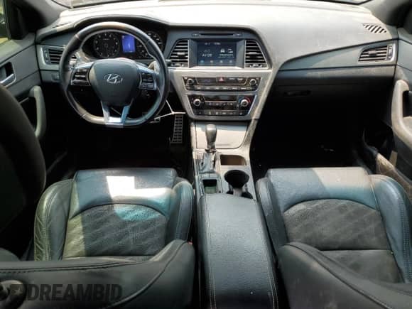 2017 Hyundai Sonata Sport с VIN 5NPE34AB3HH544656, выставлен на аукционе Copart как лот 59092625 с пробегом 112 641 миль миль и Чистый • Clean title. История ставок и продаж доступна на DreamBid. Изображение 8.