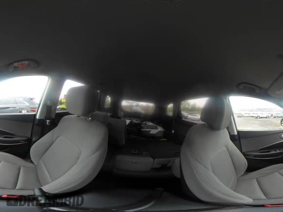 2016 Hyundai Santa Fe SE z VIN KM8SMDHF5GU153257, wystawiony jako IAAI lot #43311596 z przebiegiem 123 409 mil mil oraz . Historia ofert i sprzedaży dostępna na DreamBid. Obrazek 19.