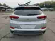 2017 Hyundai Tucson Sport с VIN KM8J3CA24HU430840, выставлен на аукционе Copart как лот 82051495 с пробегом 99 452 миль миль и Списание • Salvage title. История ставок и продаж доступна на DreamBid. Изображение 6.