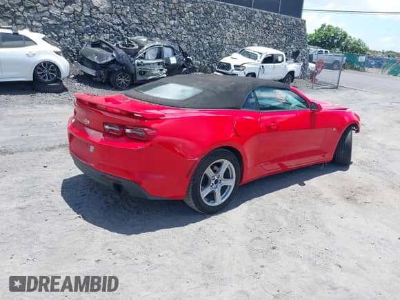2020 Chevrolet Camaro 1LT с VIN 1G1FB3DX8L0120414, выставлен на аукционе IAAI как лот 43112138 с пробегом Не указан миль и . История ставок и продаж доступна на DreamBid. Изображение 4.