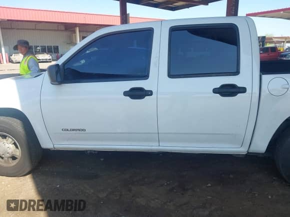 2005 Chevrolet Colorado 1SB LS Z85 z VIN 1GCCS136158268593, wystawiony jako IAAI lot #42408812 z przebiegiem 195 851 mil mil oraz . Historia ofert i sprzedaży dostępna na DreamBid. Obrazek 15.
