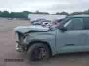 2024 Toyota Tundra SR5 с VIN 5TFLA5DB6RX182522, выставлен на аукционе IAAI как лот 43048617 с пробегом 17 236 миль миль и . История ставок и продаж доступна на DreamBid. Изображение 18.