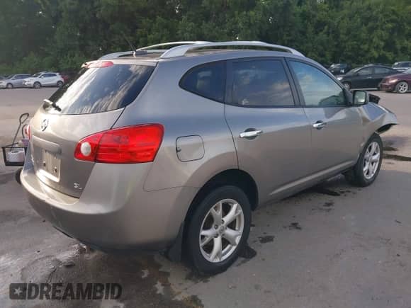 2010 Nissan Rogue SL z VIN JN8AS5MT1AW007168, wystawiony jako IAAI lot #42679741 z przebiegiem 60 153 mil mil oraz . Historia ofert i sprzedaży dostępna na DreamBid. Obrazek 4.