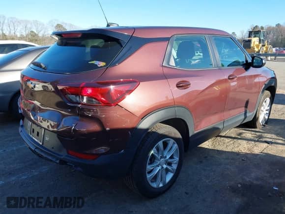 2022 Chevrolet TrailBlazer LS with VIN KL79MNSL2NB014152, listed as a IAAI auction lot 41737751 with 40,816 mi miles and . Bid and sale history available at DreamBid. Image 4.