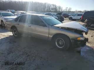 1996 Chevrolet Caprice 1SA Special Value с VIN 1G1BL52W4TR157070, выставлен на аукционе Copart как лот 44377765 с пробегом Не указан миль и Списание • Salvage title. История ставок и продаж доступна на DreamBid. Изображение 4.