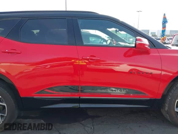 2022 Chevrolet Blazer RS с VIN 3GNKBERS5NS186565, выставлен на аукционе IAAI как лот 41454682 с пробегом 45 235 миль миль и . История ставок и продаж доступна на DreamBid. Изображение 13.