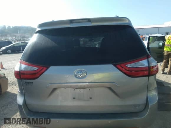 2016 Toyota Sienna Limited Premium with VIN 5TDDK3DC3GS131397, listed as a IAAI auction lot 40509861 with 128,556 mi miles and . Bid and sale history available at DreamBid. Image 16.