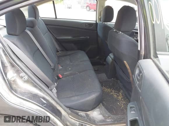 2012 Subaru Impreza 2.0i z VIN JF1GJAA62CG010048, wystawiony jako IAAI lot #42913100 z przebiegiem 187 342 mil mil oraz . Historia ofert i sprzedaży dostępna na DreamBid. Obrazek 8.