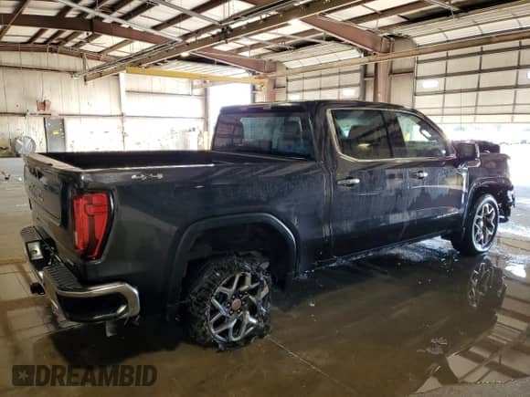 2022 GMC Sierra 1500 SLT with VIN 3GTUUDED6NG558785, listed as a Copart auction lot 70131925 with 57,441 mi miles and Salvage title. Bid and sale history available at DreamBid. Image 3.