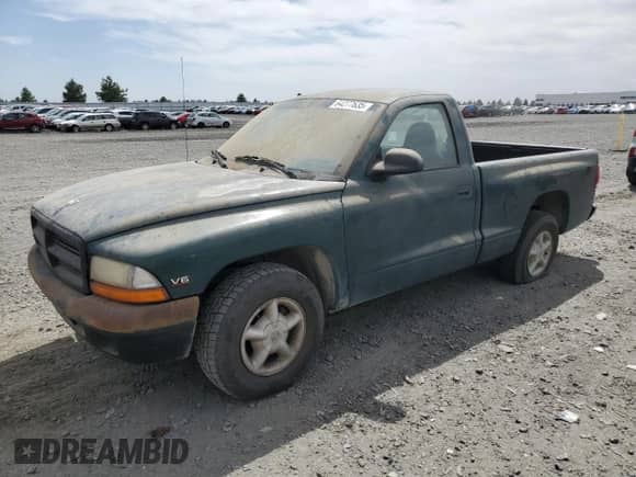 2000 Dodge Dakota с VIN 1B7FL26X1YS753294, выставлен на аукционе Copart как лот 64277635 с пробегом Не указан миль и Чистый • Clean title. История ставок и продаж доступна на DreamBid. Изображение 1.