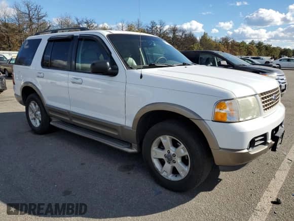 2003 Ford Explorer Eddie Bauer with VIN 1FMZU74K33UA69290, listed as a Copart auction lot 76154684 with 117,928 mi miles and Clean title. Bid and sale history available at DreamBid. Image 4.