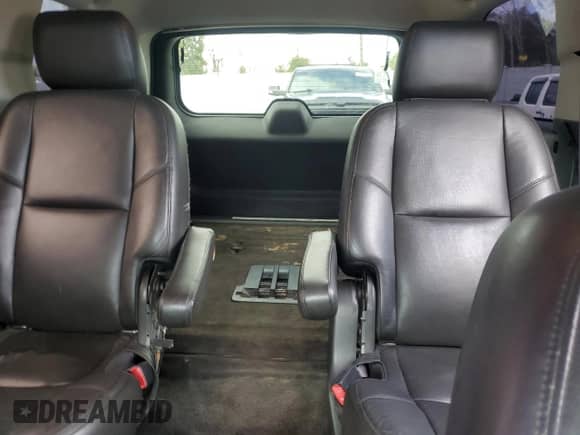 2013 Cadillac Escalade Premium with VIN 1GYS4CEF0DR223517, listed as a Copart auction lot 85896715 with 217,814 mi miles and Clean title. Bid and sale history available at DreamBid. Image 10.