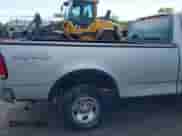 2002 Ford F-150 XL z VIN 1FTRF18202NB19254, wystawiony jako IAAI lot #42225386 z przebiegiem 120 351 mil mil oraz . Historia ofert i sprzedaży dostępna na DreamBid. Obrazek 8.