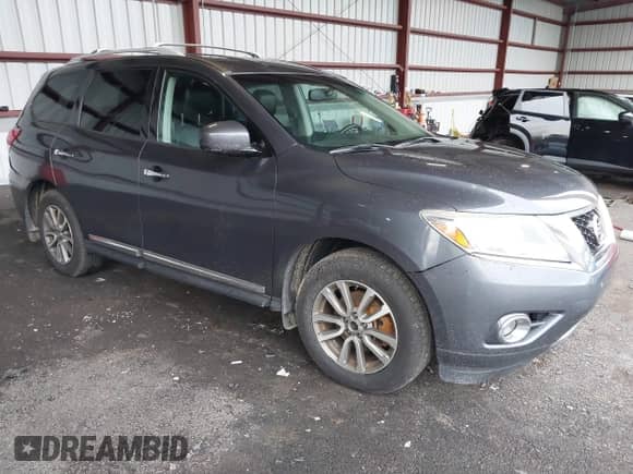 2013 Nissan Pathfinder SV z VIN 5N1AR2MM8DC670849, wystawiony jako IAAI lot #41092668 z przebiegiem 193 319 mil mil oraz . Historia ofert i sprzedaży dostępna na DreamBid. Obrazek 1.