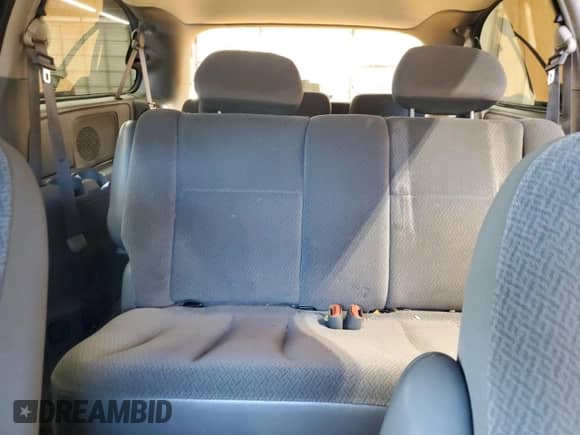 2006 Dodge Grand Caravan SE с VIN 1D4GP24R66B641197, выставлен на аукционе Copart как лот 70462715 с пробегом 140 763 миль миль и Списание • Salvage title. История ставок и продаж доступна на DreamBid. Изображение 10.