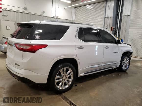 2021 Chevrolet Traverse High Country z VIN 1GNEVNKW6MJ145007, wystawiony jako Copart lot #57670655 z przebiegiem 87 673 mil mil oraz Szkoda całkowita • Salvage title. Historia ofert i sprzedaży dostępna na DreamBid. Obrazek 3.