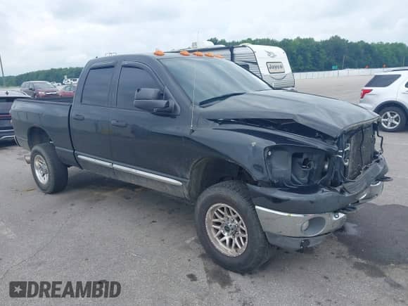 2007 Dodge 2500 SLT with VIN 1D7KS28C67J568308, listed as a IAAI auction lot 42625818 with 206,998 mi miles and . Bid and sale history available at DreamBid. Image 1.