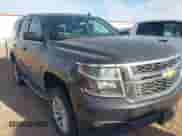 2015 Chevrolet Tahoe LS с VIN 1GNSCAKC9FR122896, выставлен на аукционе IAAI как лот 42239812 с пробегом 164 888 миль миль и . История ставок и продаж доступна на DreamBid. Изображение 6.