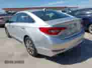 2015 Hyundai Sonata Limited с VIN 5NPE34AF9FH140633, выставлен на аукционе IAAI как лот 42802494 с пробегом 148 410 миль миль и . История ставок и продаж доступна на DreamBid. Изображение 3.
