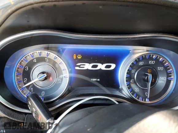 2023 Chrysler 300 Touring L with VIN 2C3CCASG1PH662040, listed as a Copart auction lot 64326315 with 11,641 mi miles and Salvage title. Bid and sale history available at DreamBid. Image 9.