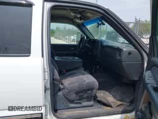 2002 Chevrolet Silverado 1500HD LS с VIN 1GCGK13U72F183202, выставлен на аукционе IAAI как лот 42501324 с пробегом 257 756 миль миль и . История ставок и продаж доступна на DreamBid. Изображение 5.