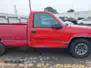 1995 GMC Sierra 1500 с VIN 1GTEC14Z2SZ561990, выставлен на аукционе IAAI как лот 42359748 с пробегом 367 569 миль миль и . История ставок и продаж доступна на DreamBid. Изображение 6.