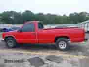 1995 GMC Sierra 1500 с VIN 1GTEC14Z2SZ561990, выставлен на аукционе IAAI как лот 42359748 с пробегом 367 569 миль миль и . История ставок и продаж доступна на DreamBid. Изображение 14.