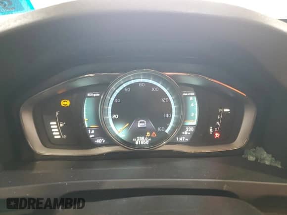 2016 Volvo S60 T5 Platinum с VIN YV4612UM4G2002099, выставлен на аукционе Copart как лот 69363875 с пробегом 81 956 миль миль и Списание • Salvage title. История ставок и продаж доступна на DreamBid. Изображение 9.