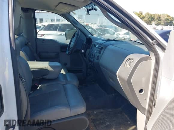 2007 Ford F-150 XL with VIN 1FTRF12237NA47174, listed as a IAAI auction lot 43453451 with 171,711 mi miles and . Bid and sale history available at DreamBid. Image 5.