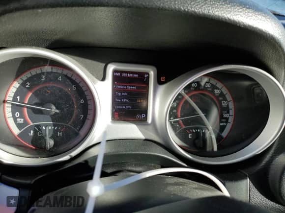 2011 Dodge Journey SXT z VIN 3D4PG5FG3BT504496, wystawiony jako Copart lot #78844444 z przebiegiem 266 146 mil mil oraz Czysty tytuł • Clean title. Historia ofert i sprzedaży dostępna na DreamBid. Obrazek 9.