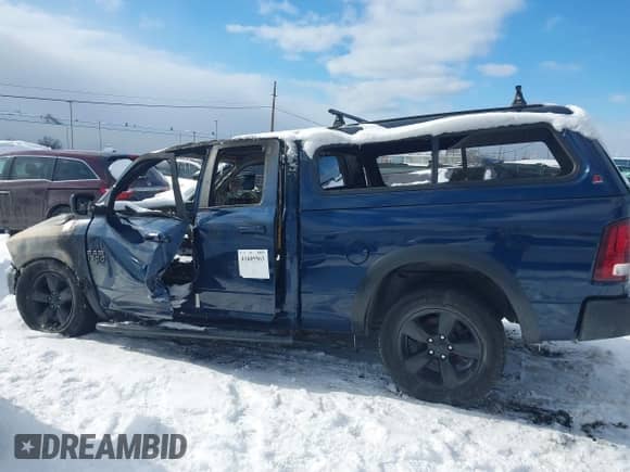 2019 Ram 1500 Warlock z VIN 1C6RR7GGXKS686345, wystawiony jako IAAI lot #41605563 z przebiegiem 54 510 mil mil oraz . Historia ofert i sprzedaży dostępna na DreamBid. Obrazek 13.