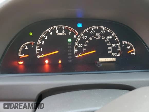 2006 Toyota Camry LE with VIN 4T1BF30K76U631593, listed as a Copart auction lot 81217055 with 171,886 mi miles and Salvage title. Bid and sale history available at DreamBid. Image 9.