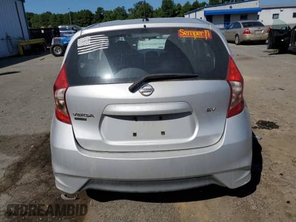 2018 Nissan Note SV z VIN 3N1CE2CP8JL368260, wystawiony jako Copart lot #65828605 z przebiegiem 55 117 mil mil oraz Szkoda całkowita • Salvage title. Historia ofert i sprzedaży dostępna na DreamBid. Obrazek 6.