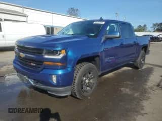 2018 Chevrolet Silverado 1500 LT with VIN 3GCUKREC8JG197239, listed as a Copart auction lot 80281935 with 61,950 mi miles and Salvage title. Bid and sale history available at DreamBid. Image 1.