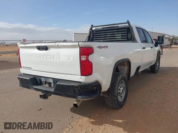 2021 Chevrolet Silverado 2500HD Work Truck z VIN 1GC1YLE73MF136579, wystawiony jako IAAI lot #41492782 z przebiegiem 134 945 mil mil oraz . Historia ofert i sprzedaży dostępna na DreamBid. Obrazek 4.