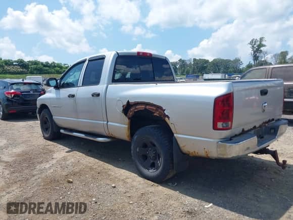 2003 Dodge 1500 ST with VIN 1D7HU18N63J505347, listed as a IAAI auction lot 42680435 with 175,549 mi miles and . Bid and sale history available at DreamBid. Image 3.