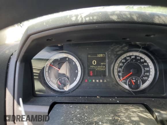 2022 Ram 1500 Tradesman z VIN 3C6RR7KG5NG310607, wystawiony jako Copart lot #66278625 z przebiegiem 47 034 mil mil oraz Szkoda całkowita • Salvage title. Historia ofert i sprzedaży dostępna na DreamBid. Obrazek 9.