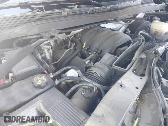 2014 Chevrolet Silverado 1500 High Country z VIN 3GCPCTEC2EG406164, wystawiony jako IAAI lot #42293653 z przebiegiem 44 351 mil mil oraz . Historia ofert i sprzedaży dostępna na DreamBid. Obrazek 10.