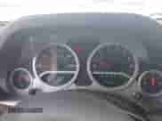 2007 Jeep Wrangler Unlimited Sahara z VIN 1J4GA591X7L117415, wystawiony jako IAAI lot #42509979 z przebiegiem 96 192 mil mil oraz . Historia ofert i sprzedaży dostępna na DreamBid. Obrazek 7.