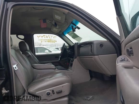 2005 Chevrolet Avalanche Z71 с VIN 3GNEK12ZX5G230639, выставлен на аукционе IAAI как лот 41470744 с пробегом 238 196 миль миль и . История ставок и продаж доступна на DreamBid. Изображение 5.