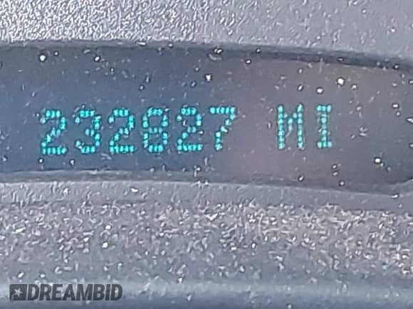 2003 Chevrolet Suburban LT с VIN 3GNGC26U13G199630, выставлен на аукционе IAAI как лот 42344884 с пробегом 232 827 миль миль и . История ставок и продаж доступна на DreamBid. Изображение 15.