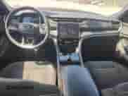 2024 Jeep Grand Cherokee Altitude z VIN 1C4RJKAG9R8550114, wystawiony jako Copart lot #81765445 z przebiegiem 15 751 mil mil oraz Szkoda całkowita • Salvage title. Historia ofert i sprzedaży dostępna na DreamBid. Obrazek 8.