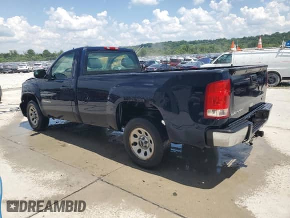 2008 GMC Sierra 1500 Work Truck with VIN 1GTEC14X28Z101249, listed as a Copart auction lot 62340205 with 187,015 mi miles and Salvage title. Bid and sale history available at DreamBid. Image 2.
