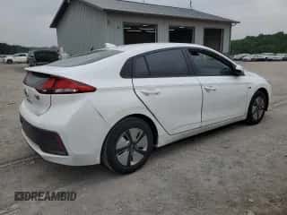 2020 Hyundai Ioniq Blue с VIN KMHC65LC4LU215369, выставлен на аукционе Copart как лот 57361374 с пробегом 149 598 миль миль и Списание • Salvage title. История ставок и продаж доступна на DreamBid. Изображение 3.