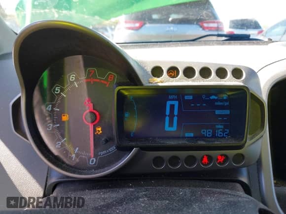 2014 Chevrolet Sonic LT with VIN 1G1JC5SH7E4236651, listed as a IAAI auction lot 43441131 with 98,162 mi miles and . Bid and sale history available at DreamBid. Image 7.