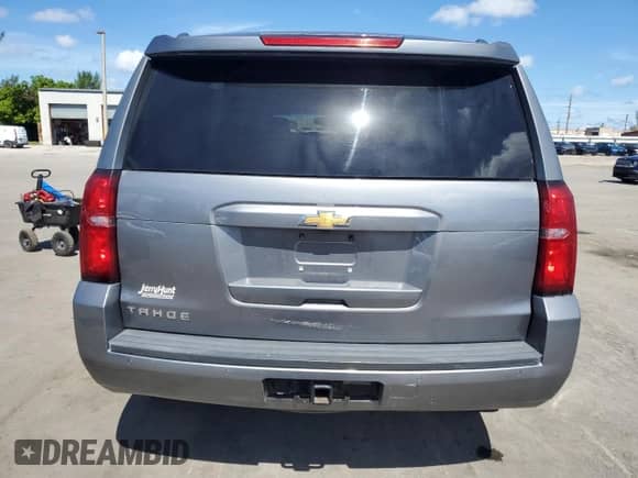 2020 Chevrolet Tahoe LT z VIN 1GNSKBKC0LR214581, wystawiony jako Copart lot #68903515 z przebiegiem 109 845 mil mil oraz Czysty tytuł • Clean title. Historia ofert i sprzedaży dostępna na DreamBid. Obrazek 6.